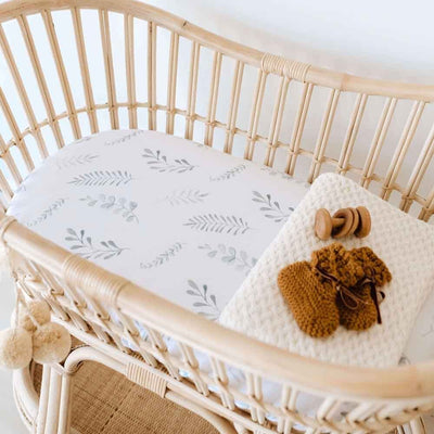 Snuggle Hunny Kids - Bassinet Sheet/Change Pad Cover - Wild Fern